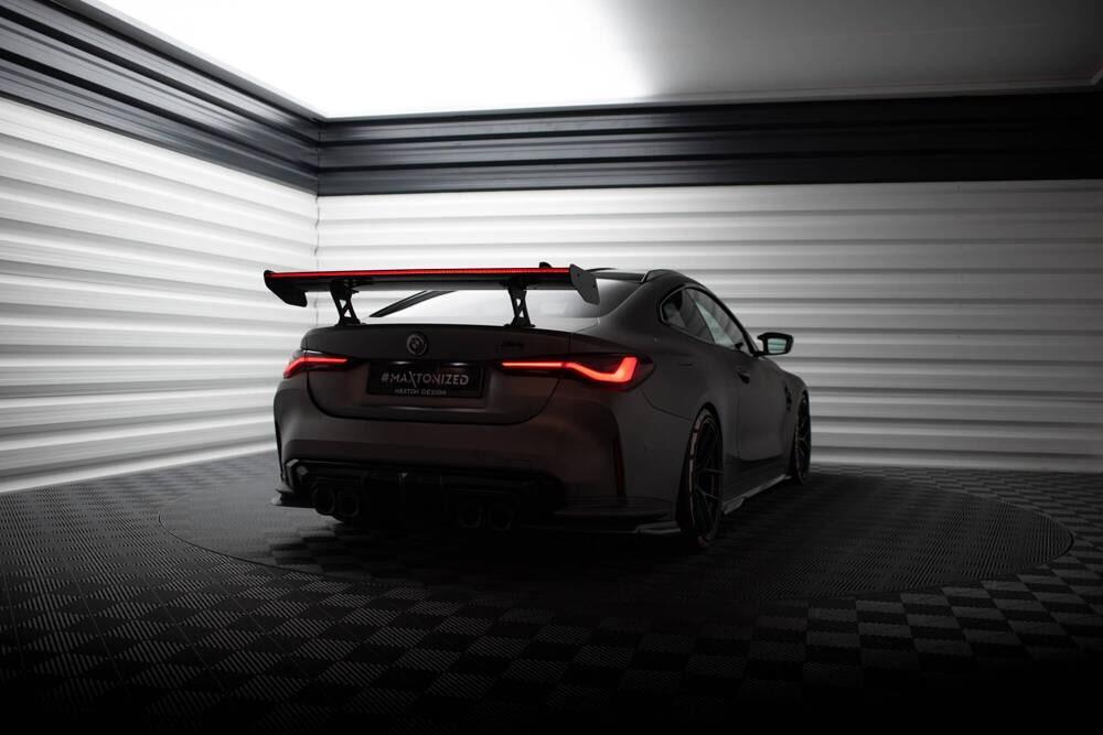 Carbon Heckspoiler mit Aufnahme Innen und LED-Licht für BMW M4 G82 von Maxton Design