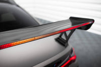 Carbon Heckspoiler mit LED Licht und Aufnahme außen für BMW M4 G82 von Maxton Design