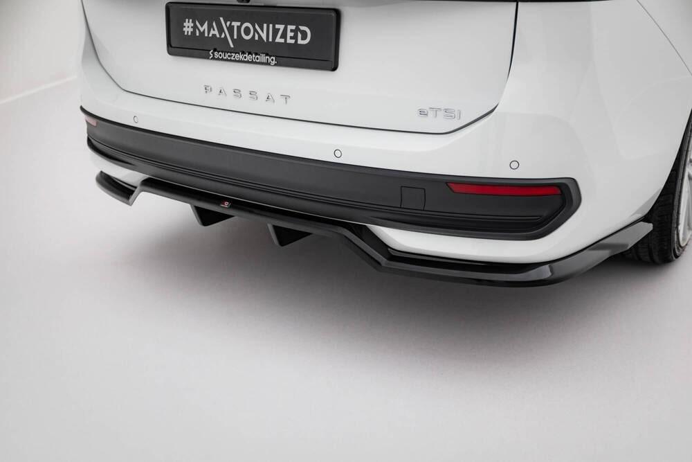 Zentraler Hinterer Splitter für VW Passat B9 von Maxton Design