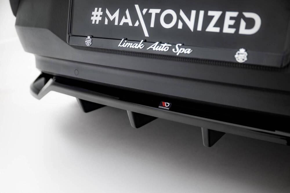 Zentraler Hinterer Splitter für Volvo EX30 MK1 von Maxton Design