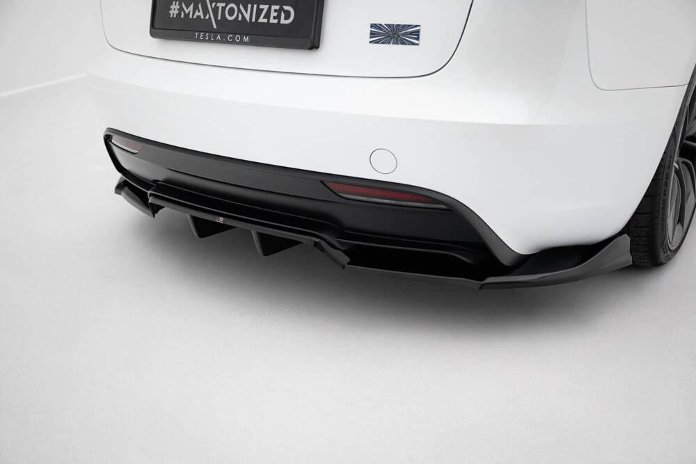 Zentraler Hinterer Splitter für Skoda Kamiq Monte Carlo NW Facelift von Maxton Design