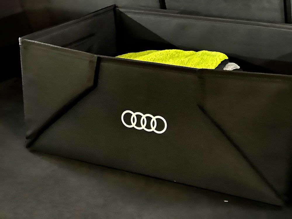 Audi Kofferraumbox faltbar schwarz 8U0061109