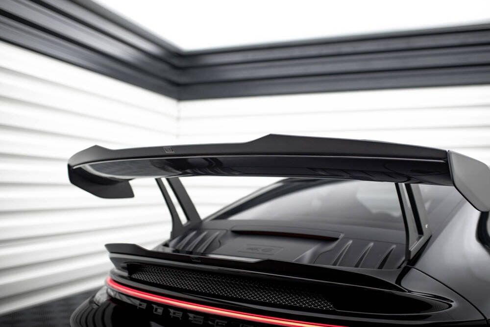 Spoiler Cap am Heckspoiler für Porsche 911 992 GT3 von Maxton Design